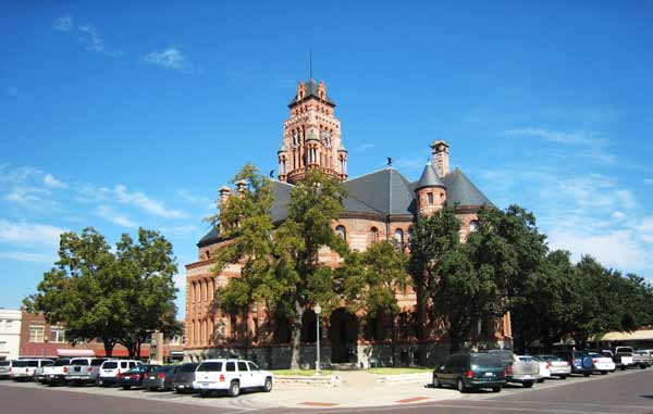 5438-EllisCoCourtHouse-Waxahachie-081021-1124a