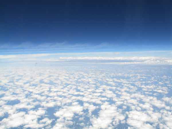 SkyInFlight-041005-132p