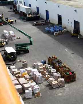 SomeSupplies&AFewBagsOnDock-041105-410p