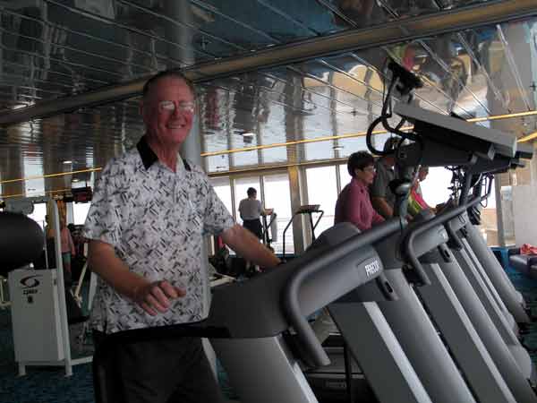 OwenOnTreadMill-041305-402p