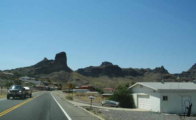 7056-ParkerDamTown-060206-1035a