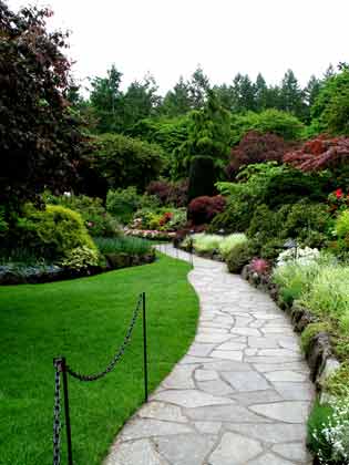 6079-Walkway-052306-1015a