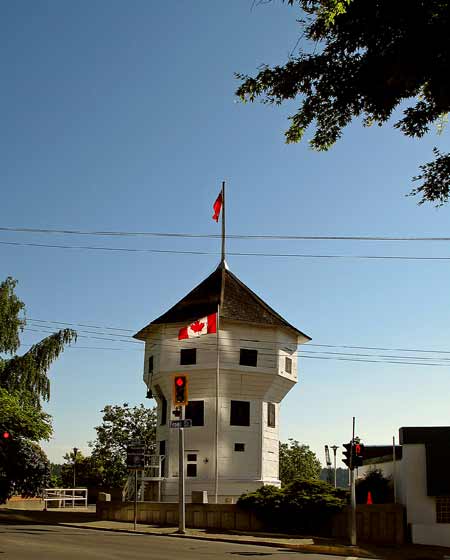 5450-Bastion-1853-HudsonBayCo-051606-1009a