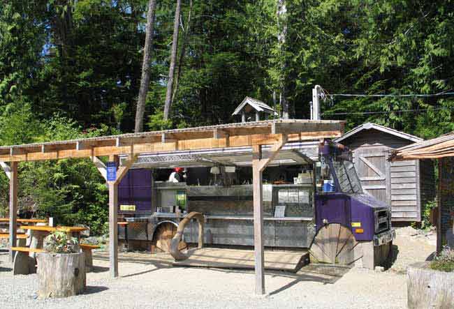 5740-LunchBus-051806-1103a