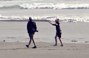 5765-Walkers-02-051806-521p