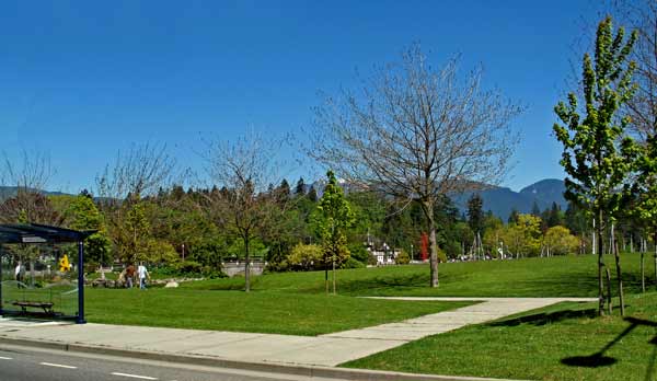 5355-StanleyPark-051506-1235p