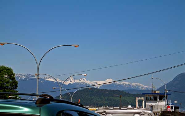 5369-BoardingFerry-051506-103p