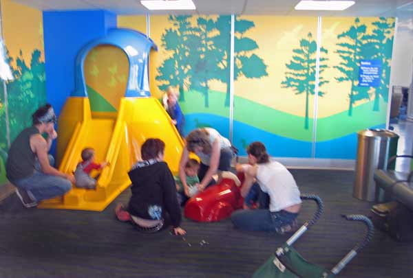 5390-KidsPlayRoom-051506-314p