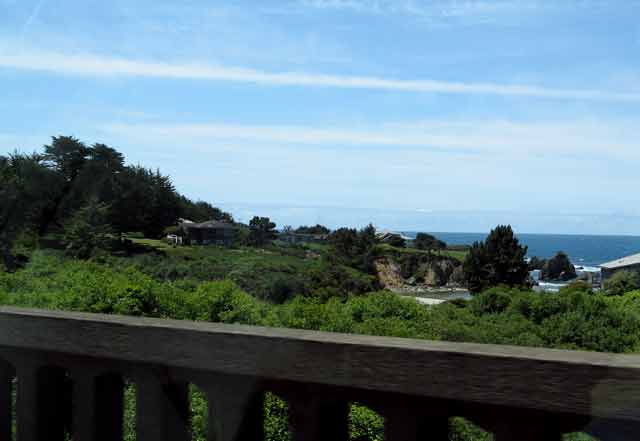 6646-ViewFromBridge-052806-1255p