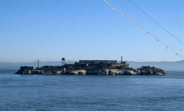 7704-Alcatraz-070925-1004a