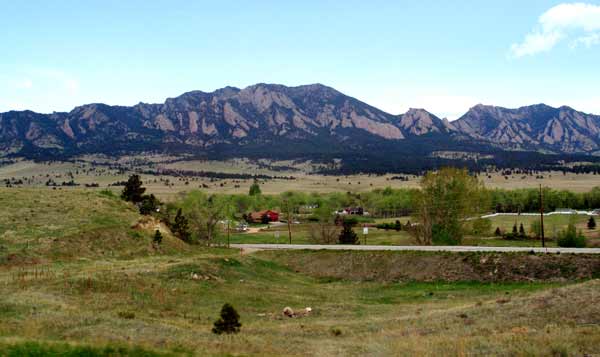 4729-c-OutOfBoulder-050906-916a
