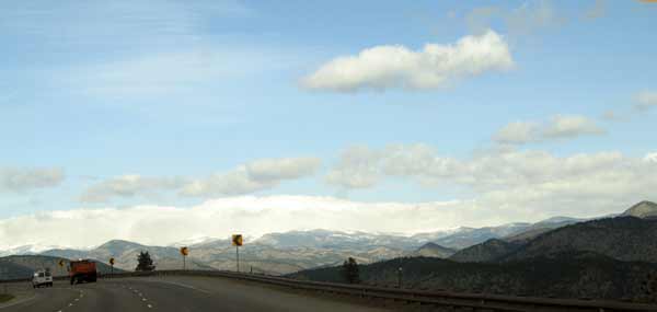 4735-c-SnowCaps-050906-945a