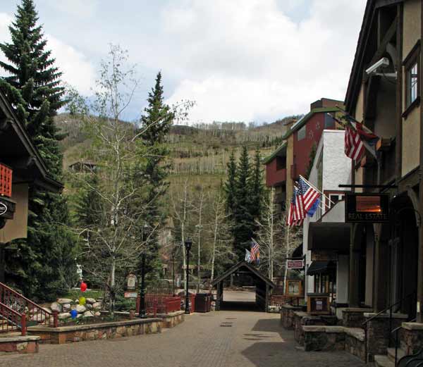 4790-VailVillage-050906-1224p