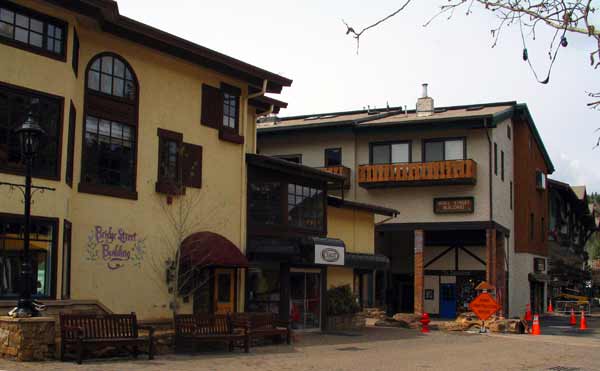 4787-c-VailVillage-050906-1134a
