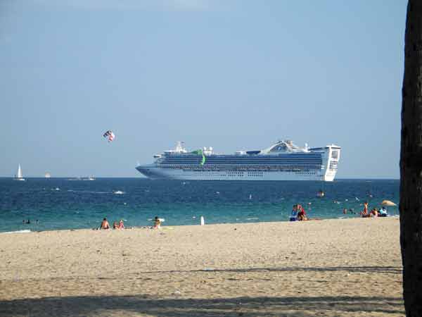StarPrincess-SailAway-041005-532p