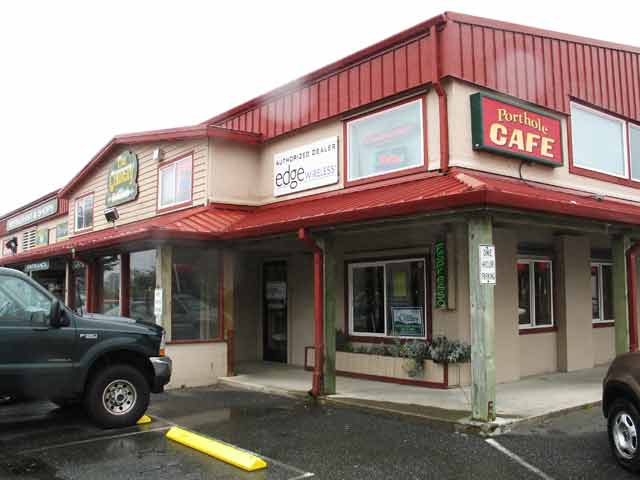 6529-GoldBeach-Ore-PortHoleCafe-o52706-155p