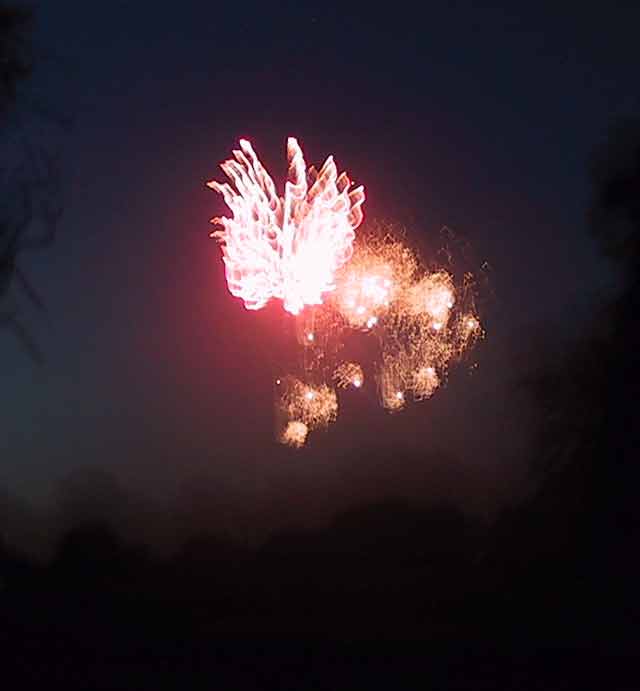 Fireworks-070304-928p