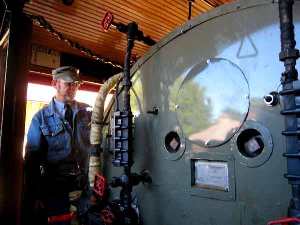 5627-Engineer&Boiler-08-1024-1023a