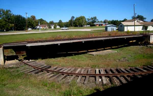 5681-RRTurntable-08-1024-1159a