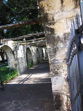 Through-Gate-061905-631p