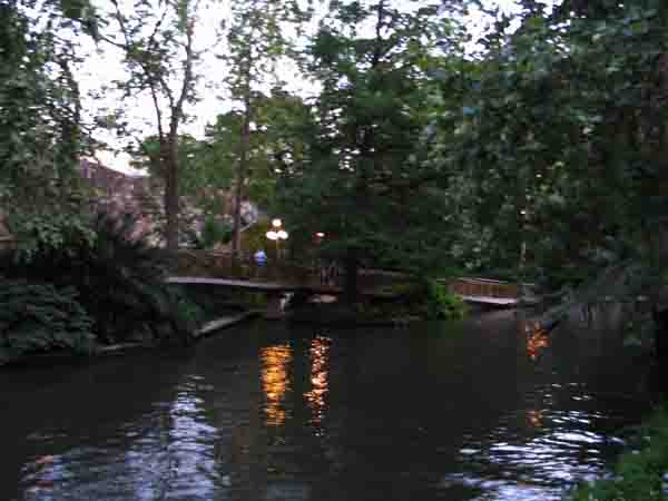 PedestrianBridge-061805-833p