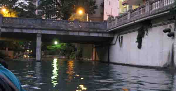 Bridge-c-061805-850p
