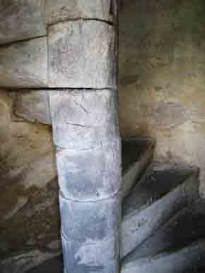 SpiralStair-061905-1038a