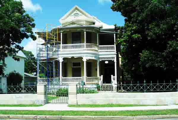 KWVictorian-061905-1130a