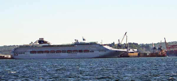 5292-SunPrincess-051406-339p