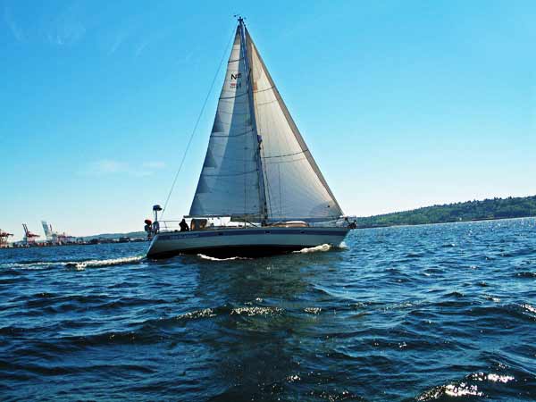 5298-SailBoat-051406-340p