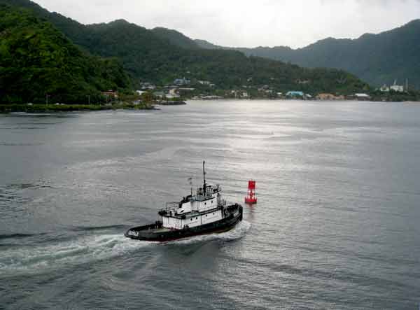 2051-PilotBoat&ChannelMarker-071011-711a