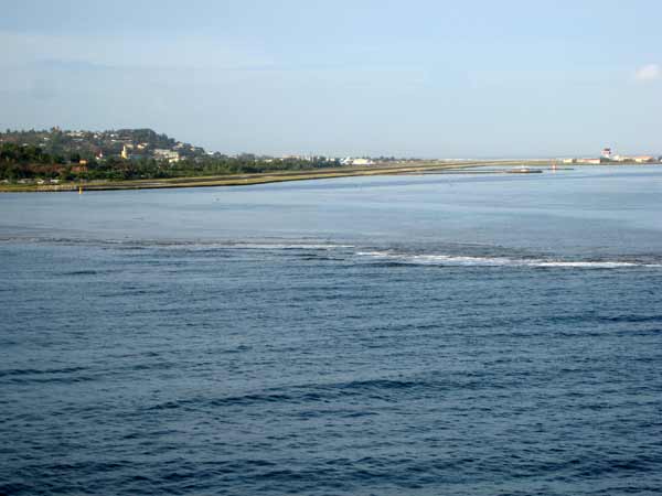 1609-ShallowWater-071007-623a
