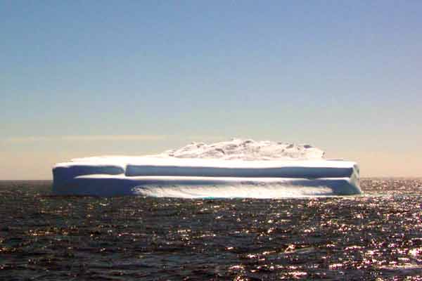 iceBerg2-011502